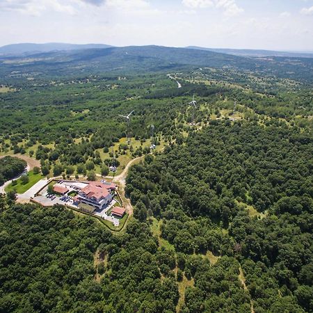 Zaara Estate Winery Hotel & Spa Glavan Kültér fotó
