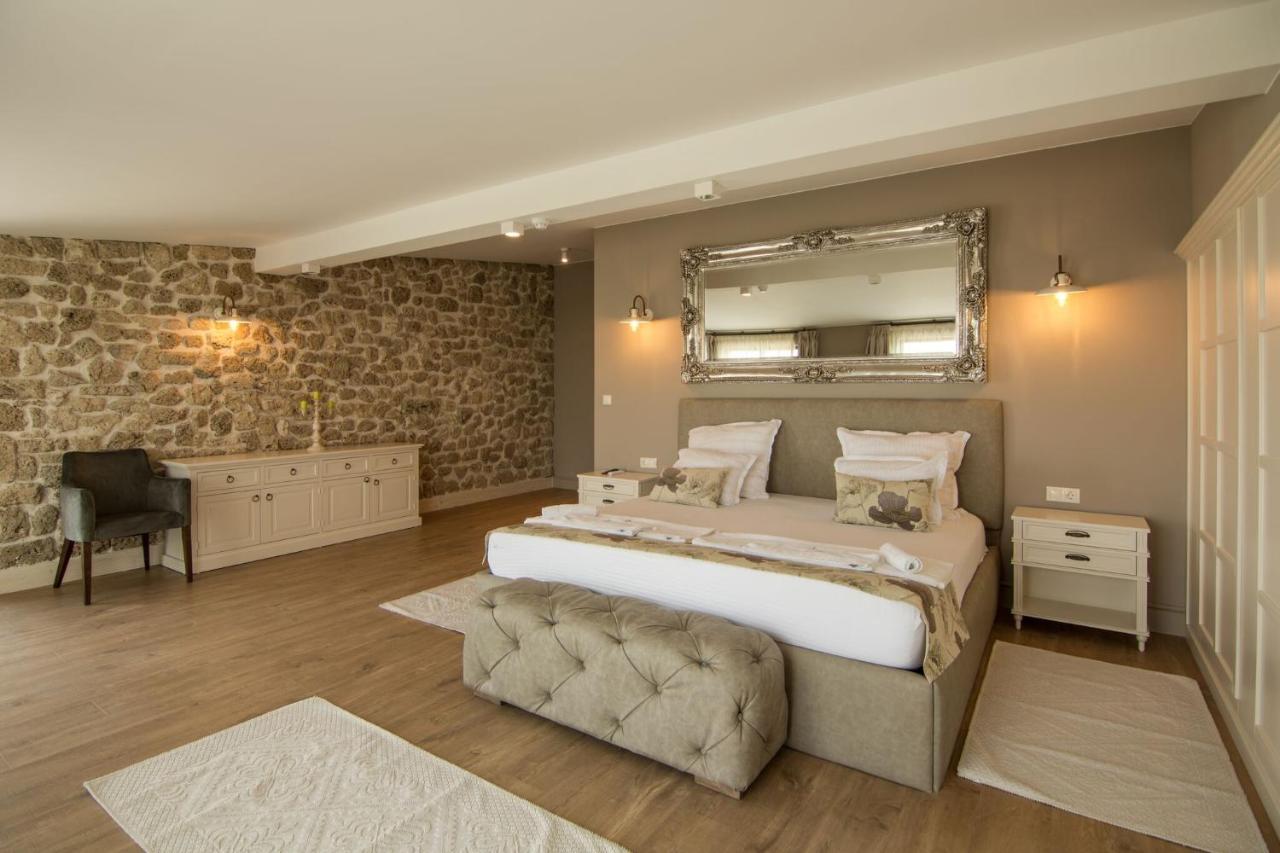 Zaara Estate Winery Hotel & Spa Glavan Kültér fotó