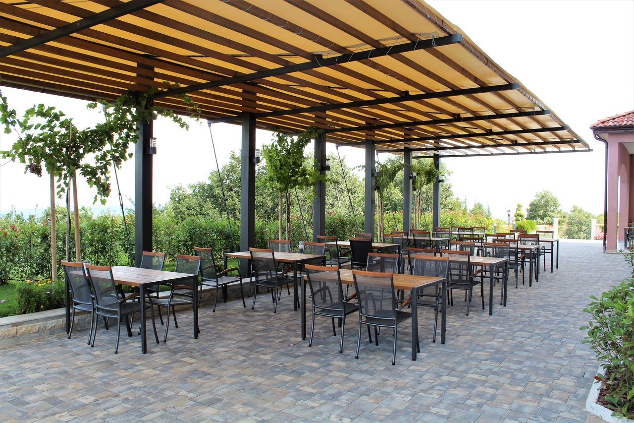 Zaara Estate Winery Hotel & Spa Glavan Kültér fotó
