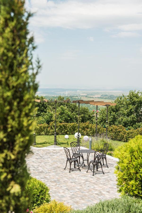 Zaara Estate Winery Hotel & Spa Glavan Kültér fotó